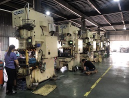 Cutting Machine Production Plant